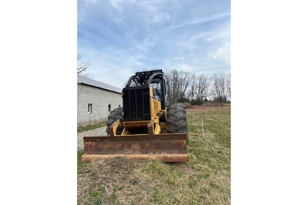2010 Caterpillar 525C Skidder